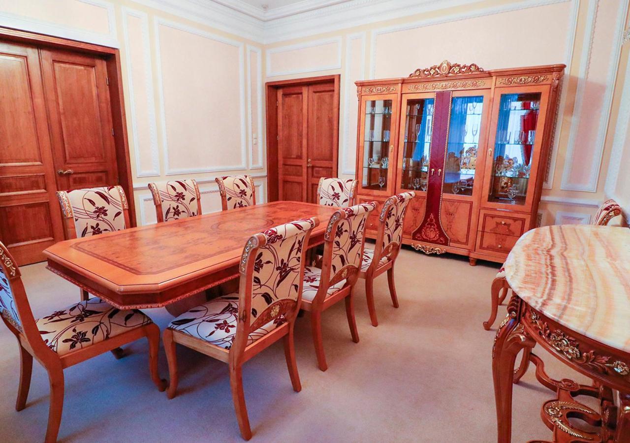 Vip Apartments Dipservice Hall Minsk Exteriör bild